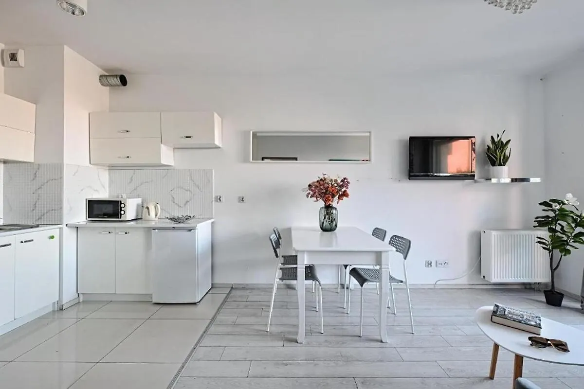Urban Nest Group & Wałowa Gdansk Apartment
